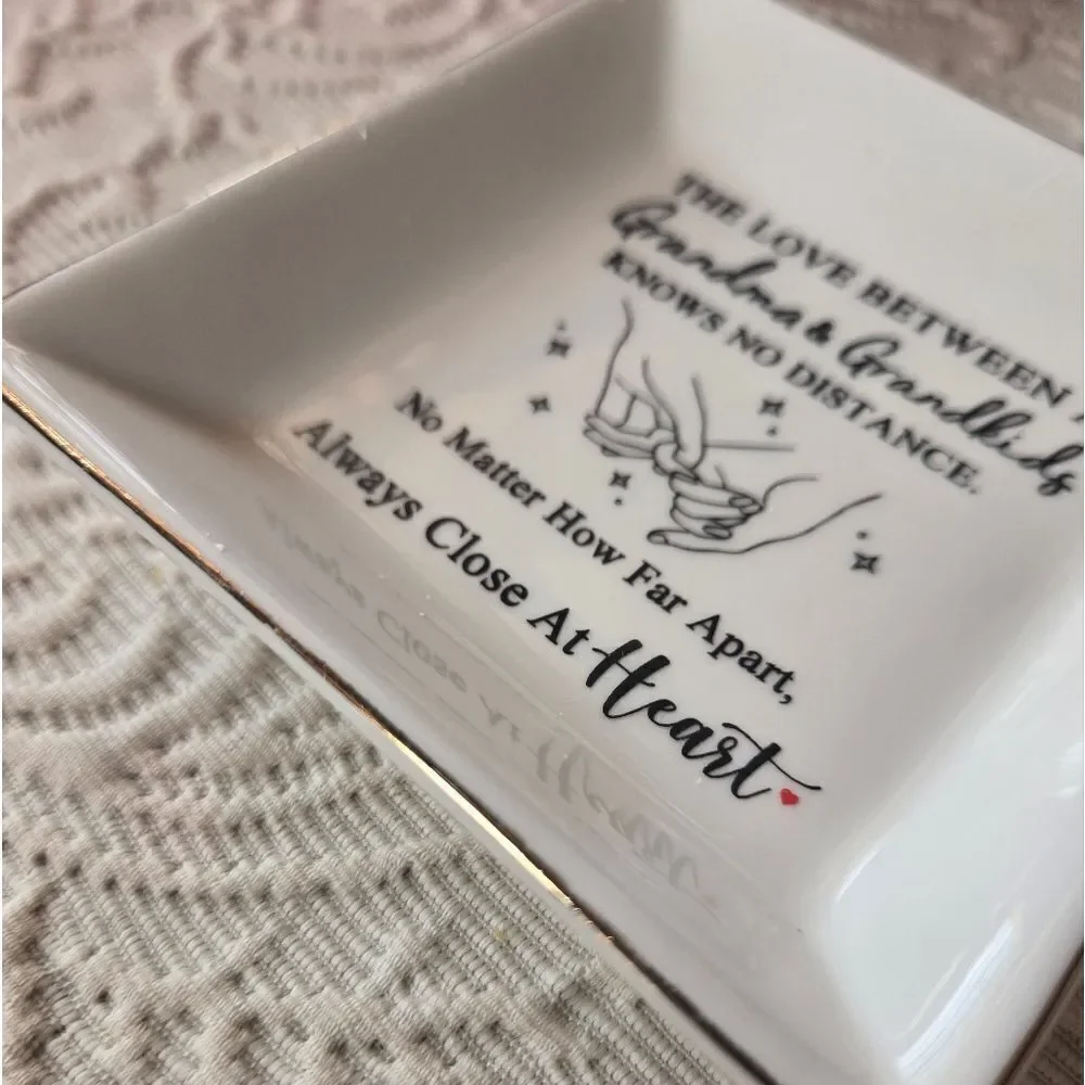Grandmas Trinket Tray NWT